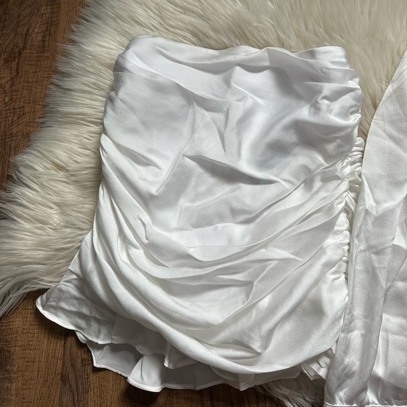 NOOKIE Cooper Skirt Set In White - Picture 7 of 7